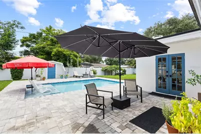 1821 Oak Lake Drive, Clearwater, FL 33764 - Photo 49
