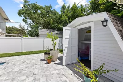 1821 Oak Lake Drive, Clearwater, FL 33764 - Photo 51