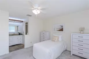 1139 Orange Tree Cir E, Palm Harbor, FL 34684 - Photo 11