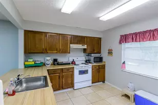 1139 Orange Tree Cir E, Palm Harbor, FL 34684 - Photo 21