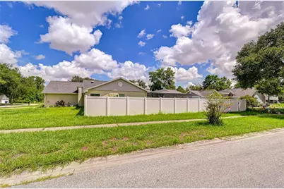 1108 Dockside Drive, Lutz, FL 33559 - Photo 9