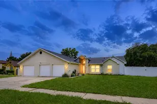 1108 Dockside Dr, Lutz, FL 33559 - Photo 3