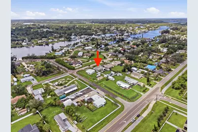703 2nd Avenue NW #B, Ruskin, FL 33570 - Photo 15