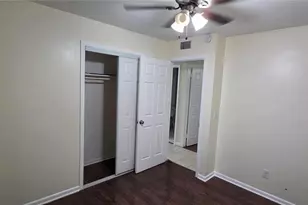 6717 Mornay Cir, Tampa, FL 33615 - Photo 21