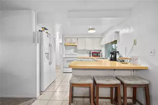 3410 Columbus Dr, Holiday, FL 34691 - Photo 9