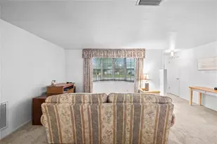 3410 Columbus Dr, Holiday, FL 34691 - Photo 7
