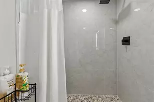 4906 W Cleveland St, Tampa, FL 33609 - Photo 39