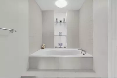 1600 Gulf Boulevard #617, Clearwater Beach, FL 33767 - Photo 29