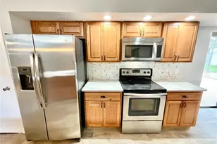 2991 Valencia Ln E, Palm Harbor, FL 34684 - Photo 7