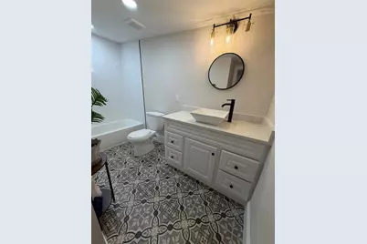 919 E 26th Avenue, Tampa, FL 33605 - Photo 17