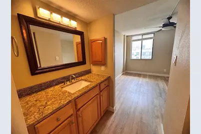 201 W Laurel Street #707, Tampa, FL 33602 - Photo 13
