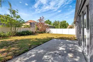 29822 Boyette Oaks Pl, Wesley Chapel, FL 33545 - Photo 25