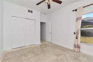 29822 Boyette Oaks Pl, Wesley Chapel, FL 33545 - Photo 21