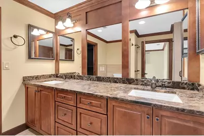 5810 Bahama Shores Drive S, Saint Petersburg, FL 33705 - Photo 29