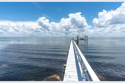 5810 Bahama Shores Drive S, Saint Petersburg, FL 33705 - Photo 45