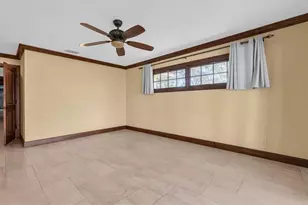 5810 Bahama Shores Dr S, Saint Petersburg, FL 33705 - Photo 27