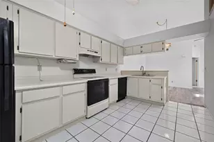 11754 Spring Tree Ln, Port Richey, FL 34668 - Photo 11