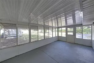 5207 10th St, Zephyrhills, FL 33542 - Photo 39