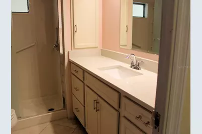 92 Thatch Palm Street E, Largo, FL 33770 - Photo 9