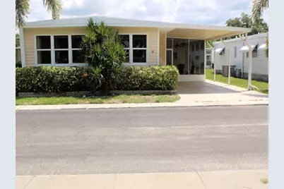 92 Thatch Palm Street E, Largo, FL 33770 - Photo 1