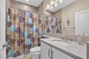 4740 Avila Lakes Dr, Wimauma, FL 33598 - Photo 37