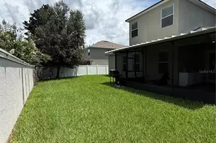 422 Westchester Hills Ln, Valrico, FL 33594 - Photo 15