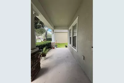 422 Westchester Hills Lane, Valrico, FL 33594 - Photo 9