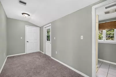 1203 E Chelsea Street, Tampa, FL 33603 - Photo 29
