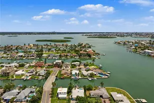 403 Normandy Rd, Madeira Beach, FL 33708 - Photo 47