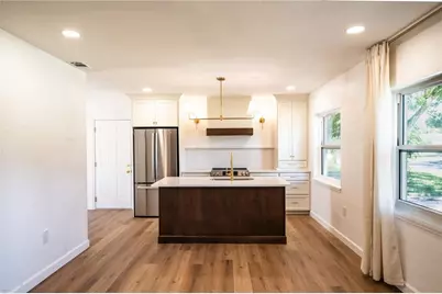 2090 76th Street N, Saint Petersburg, FL 33710 - Photo 5