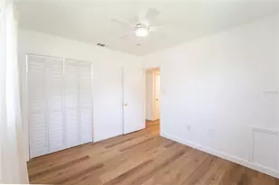2090 76th St N, Saint Petersburg, FL 33710 - Photo 15