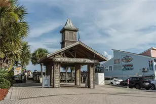 11605 Gulf Blvd, Saint Petersburg, FL 33706 - Photo 51