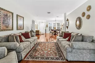 28 Camelot Ridge Dr, Brandon, FL 33511 - Photo 17