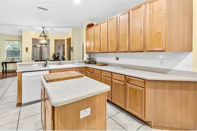 28 Camelot Ridge Drive, Brandon, FL 33511 - Photo 21
