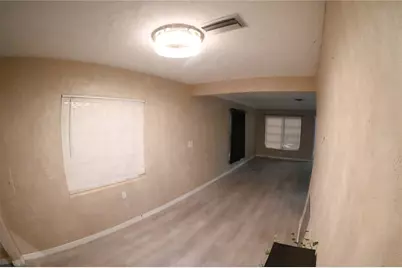 366 45th Avenue N, Saint Petersburg, FL 33703 - Photo 5
