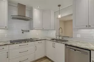 908 Cara Dr, Largo, FL 33771 - Photo 13