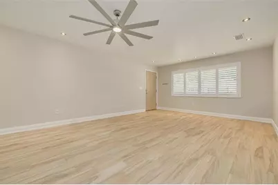 908 Cara Drive #908, Largo, FL 33771 - Photo 9
