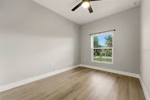 9464 Panama Cir, Port Charlotte, FL 33981 - Photo 15