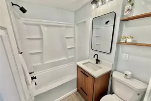 3530 51st Ave N, Saint Petersburg, FL 33714 - Photo 11
