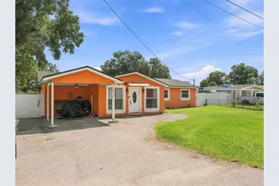 6819 32nd Avenue S, Tampa, FL 33619 - Photo 3