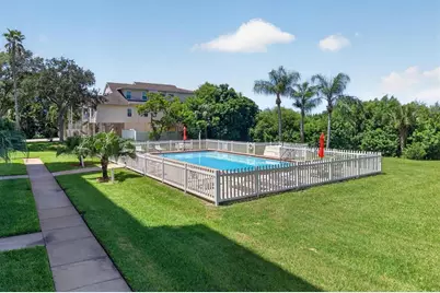 9000 Commodore Drive #305, Seminole, FL 33776 - Photo 31