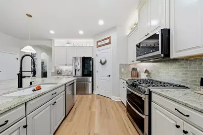 12204 Blue Pacific Drive, Riverview, FL 33579 - Photo 15
