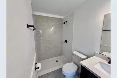 4614 E Seneca Avenue, Tampa, FL 33617 - Photo 25
