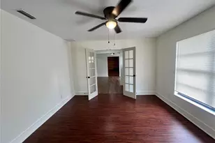 4614 E Seneca Ave, Tampa, FL 33617 - Photo 3