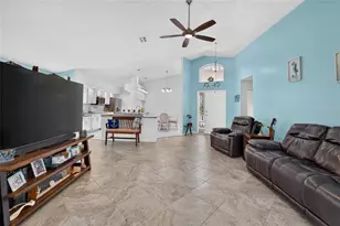 2008 Prestancia Ln, Sun City Center, FL 33573 - Photo 5