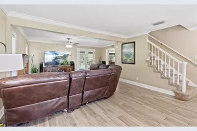 16126 Country Crossing Drive, Tampa, FL 33624 - Photo 7