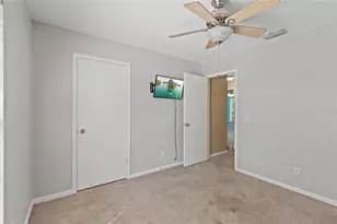 16126 Country Crossing Dr, Tampa, FL 33624 - Photo 25