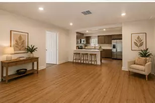 17503 Galveston St, Spring Hill, FL 34610 - Photo 9