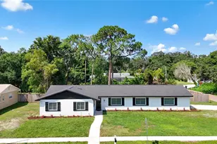264 Van Gogh Cir, Brandon, FL 33511 - Photo 1