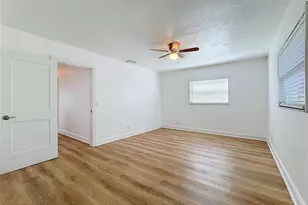 264 Van Gogh Cir, Brandon, FL 33511 - Photo 15